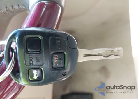 2004 Lexus Es 330 z USA, uszkodzony, nr VIN JTHBA30G445010056